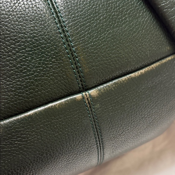 Coach XL leather worn backpack campus large with turn lock zipper pocket USED - Picture 10 of 14